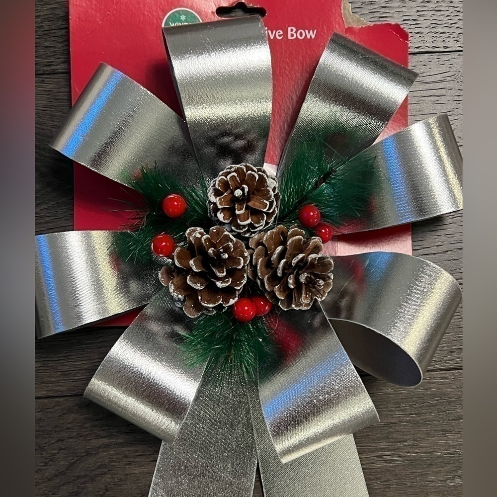 Set of 2 Silver Christmas Decorative Holiday Bows - Picture 6 of 6